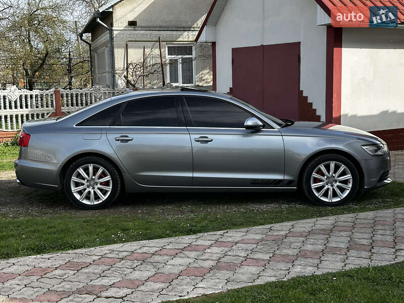Седан Audi A6 2012 в Чорткове