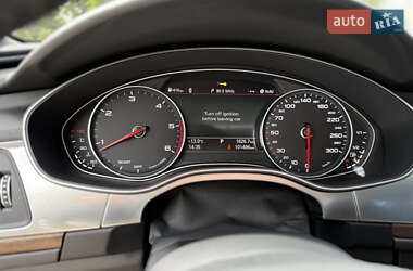Седан Audi A6 2015 в 