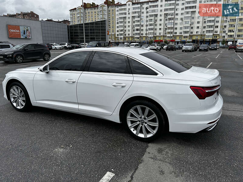 Седан Audi A6 2019 в Івано-Франківську