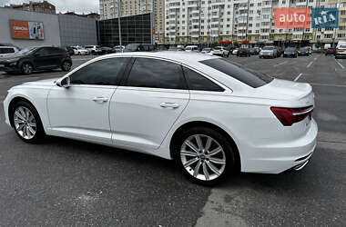 Седан Audi A6 2019 в 