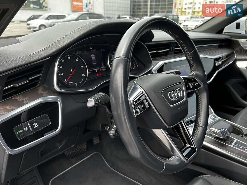 Седан Audi A6 2019 в Івано-Франківську