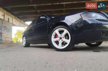 Седан Audi A6 1998 в 
