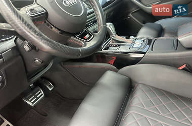 Седан Audi A6 2018 в 