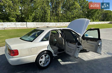 Седан Audi A6 1995 в 