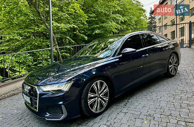 Седан Audi A6 2018 в 