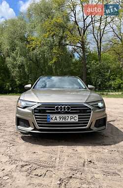 Седан Audi A6 2019 в 