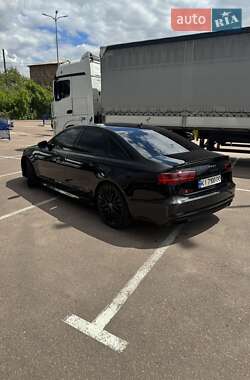Седан Audi A6 2015 в 