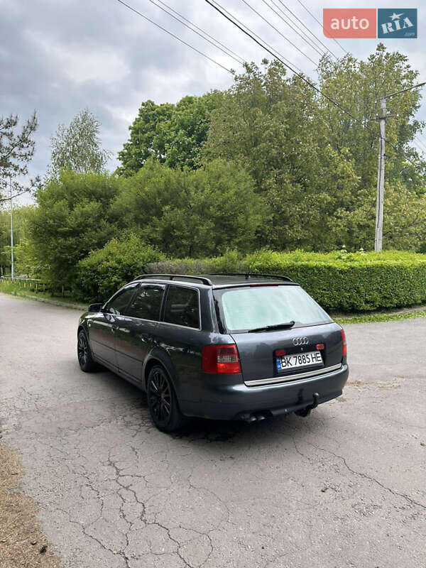Універсал Audi A6 2002 в Рівному