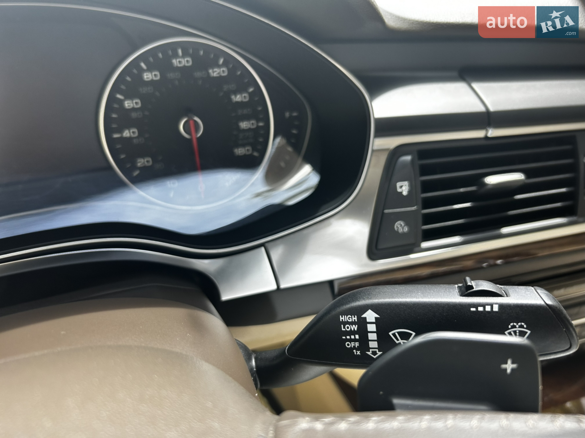2011 Audi A6 - мініатюра 38
