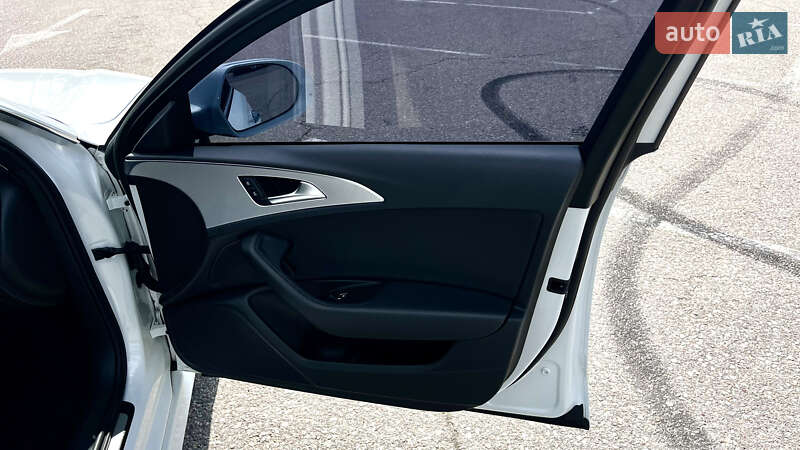 Седан Audi A6 2018 в Днепре