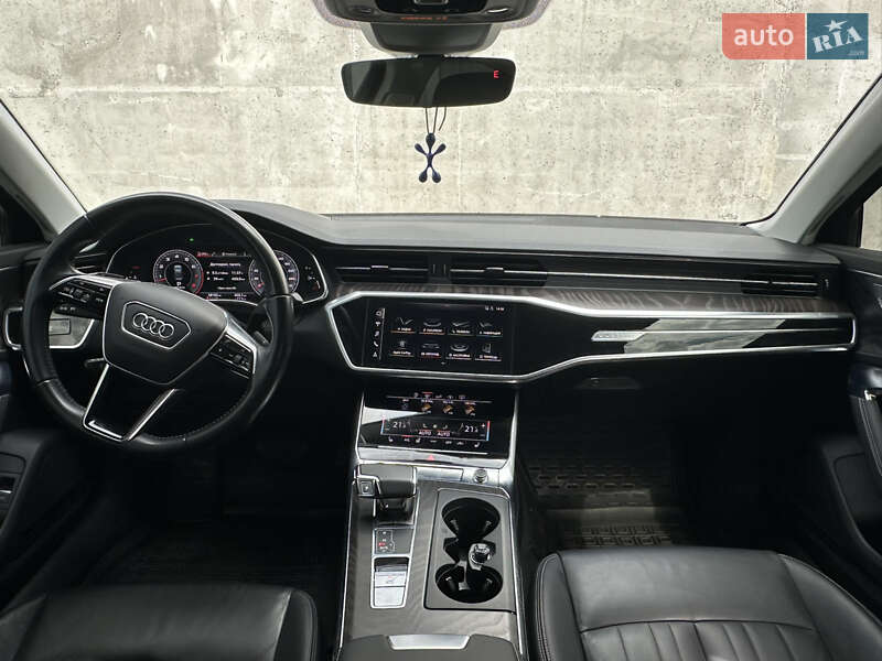 Седан Audi A6 2018 в Киеве