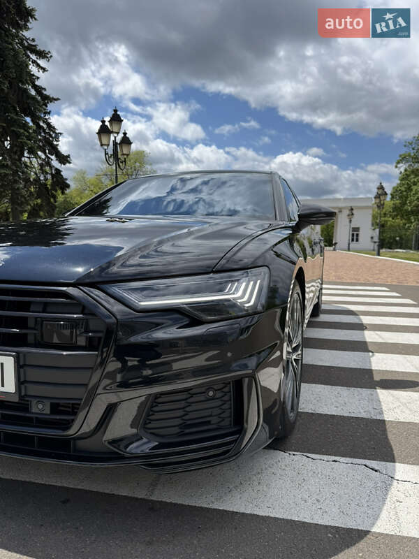 Седан Audi A6 2018 в 