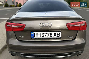 Седан Audi A6 2012 в 