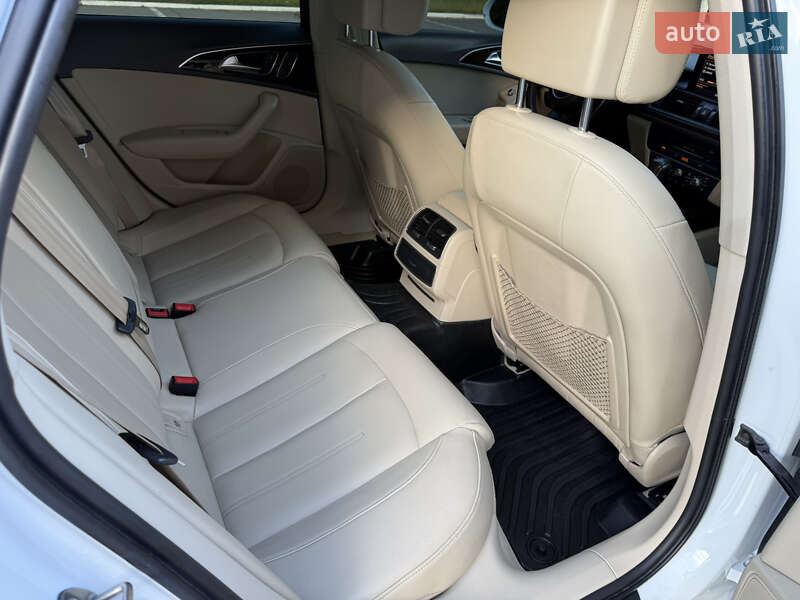 Седан Audi A6 2017 в Ромнах