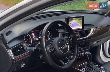 Седан Audi A6 2015 в 