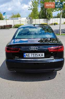 Седан Audi A6 2016 в 