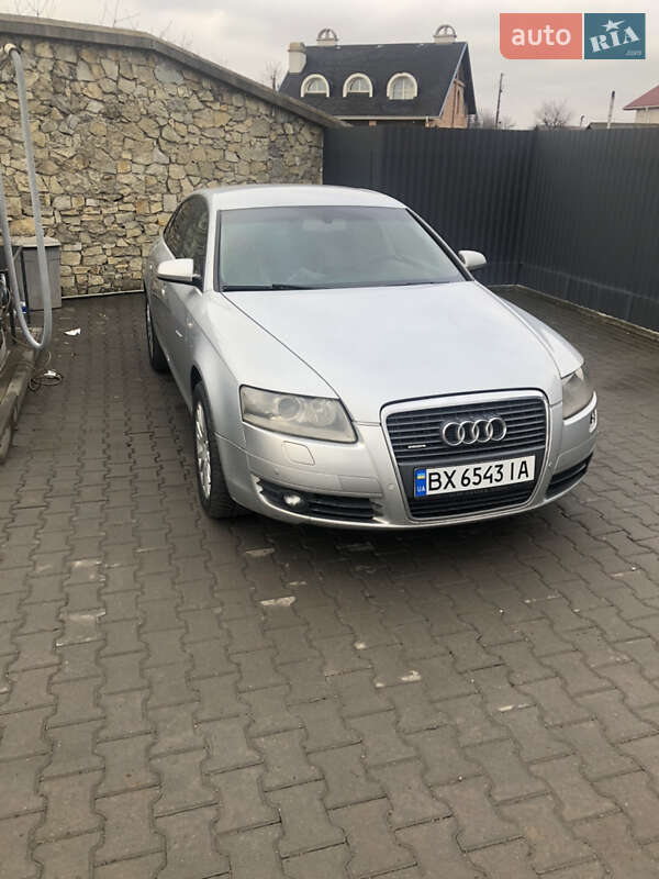 Седан Audi A6 2004 в 
