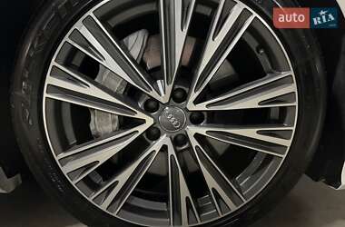 Седан Audi A6 2018 в 
