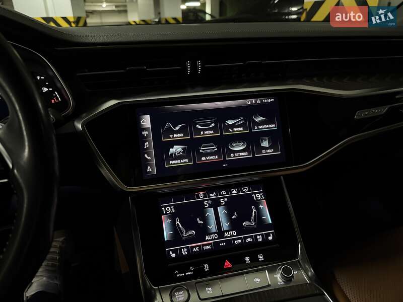 Седан Audi A6 2018 в Киеве