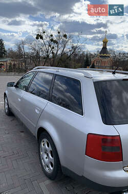 Универсал Audi A6 2004 в 