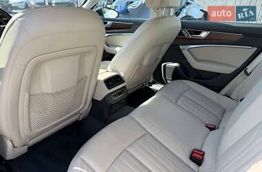 Седан Audi A6 2019 в 