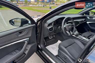 Седан Audi A6 2023 в 