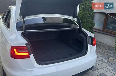Седан Audi A6 2014 в 
