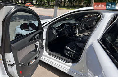 Седан Audi A6 2017 в 