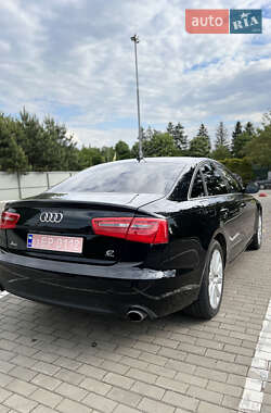 Седан Audi A6 2012 в 