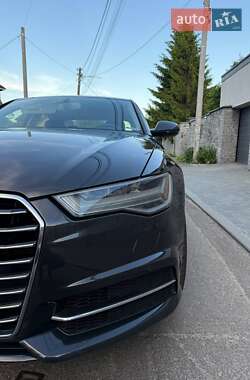 Седан Audi A6 2015 в 