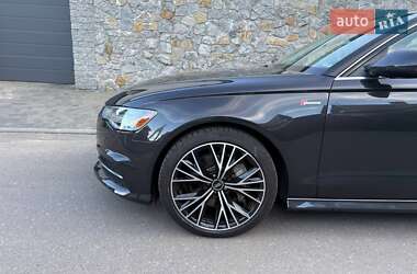 Седан Audi A6 2015 в 
