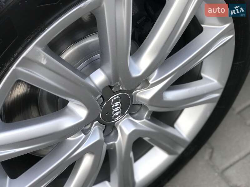 Седан Audi A6 2014 в Луцке