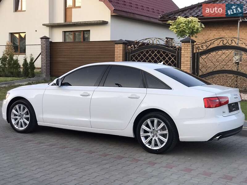 Седан Audi A6 2014 в Луцке