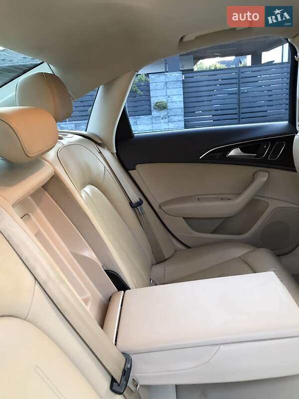 Седан Audi A6 2014 в Луцке