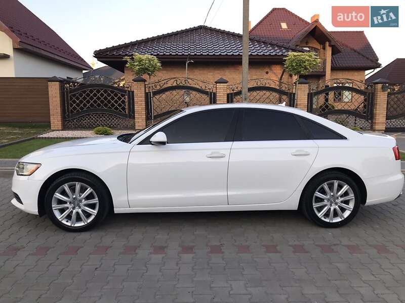 Седан Audi A6 2014 в Луцке