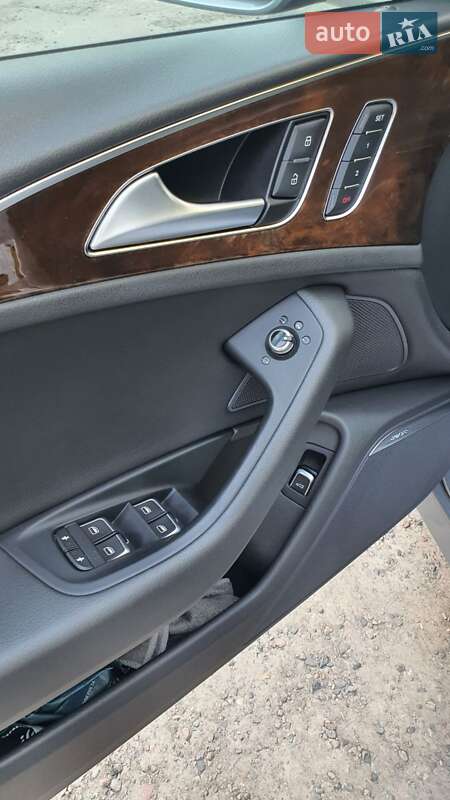 Седан Audi A6 2015 в Киеве