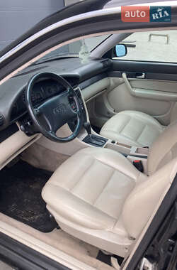 Седан Audi A6 1996 в 