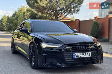 Седан Audi A6 2018 в 