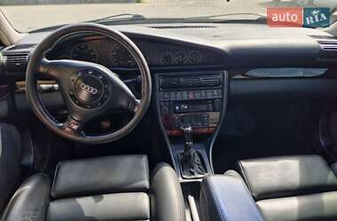 Седан Audi A6 1997 в 