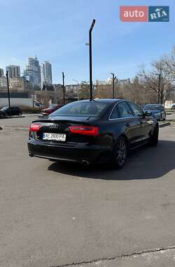 Седан Audi A6 2014 в 