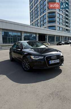 Седан Audi A6 2014 в 