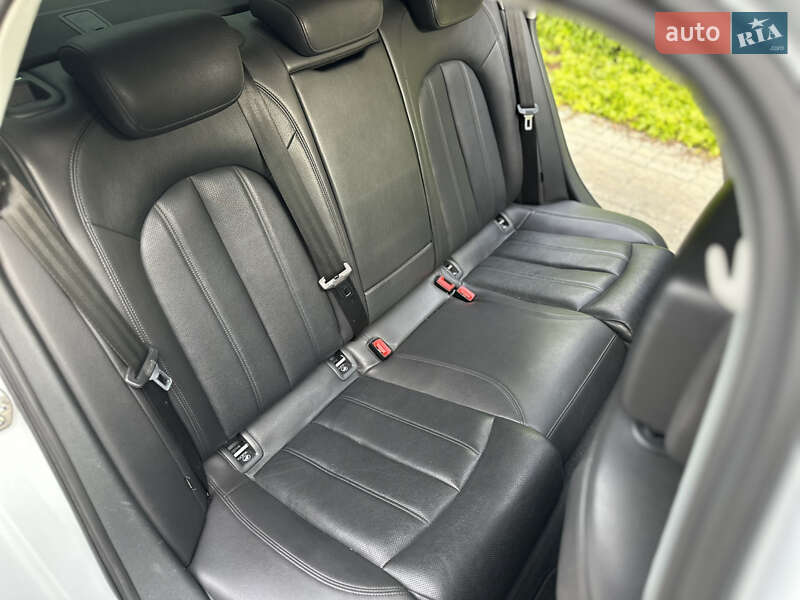 Седан Audi A6 2016 в Одессе