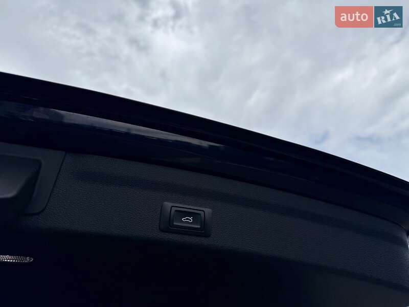 Универсал Audi A6 2019 в Киеве