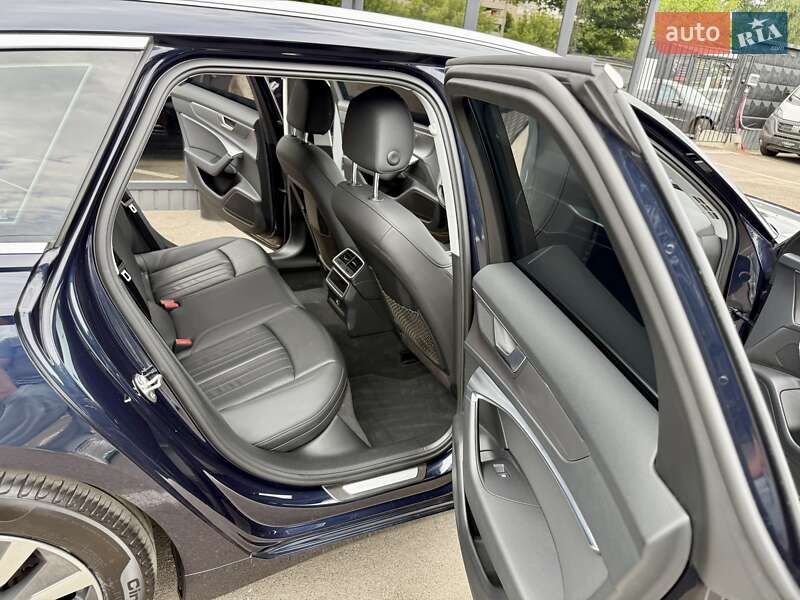 Универсал Audi A6 2019 в Киеве