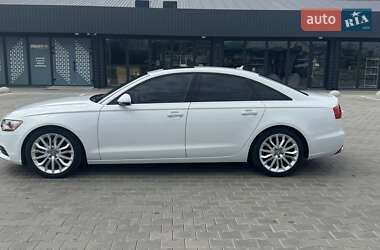 Седан Audi A6 2012 в 