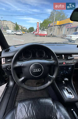 Седан Audi A6 2002 в 