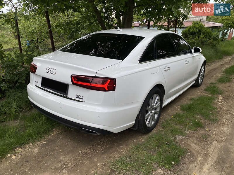 Седан Audi A6 2015 в Николаеве