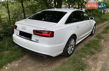 Седан Audi A6 2015 в 