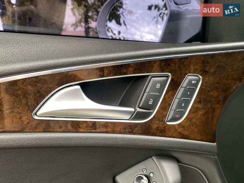 Седан Audi A6 2015 в Николаеве