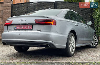 Седан Audi A6 2016 в 